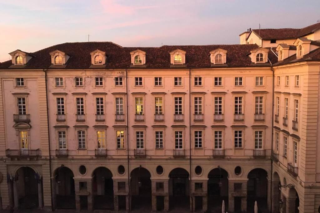 Charmant Maison In Centro Turin Exteriör bild