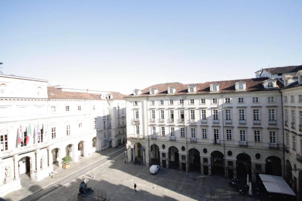 Charmant Maison In Centro Turin Exteriör bild